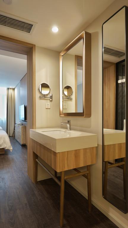 Hanting Premium Hotel Shanghai South Xizang Road المظهر الخارجي الصورة